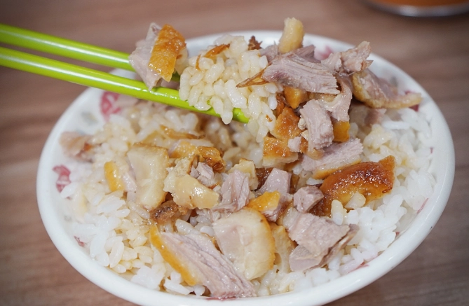 牛肉鴨肉一起吃