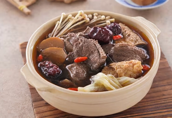 月经 吃薑母鸭