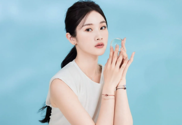 陰天曬水晶 陰天曬水晶