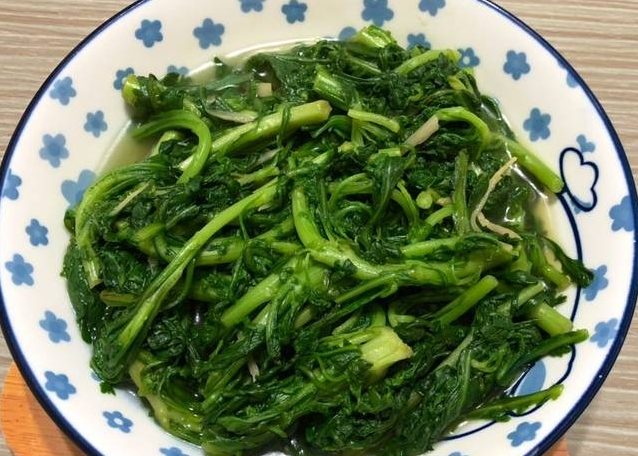炒茼蒿
