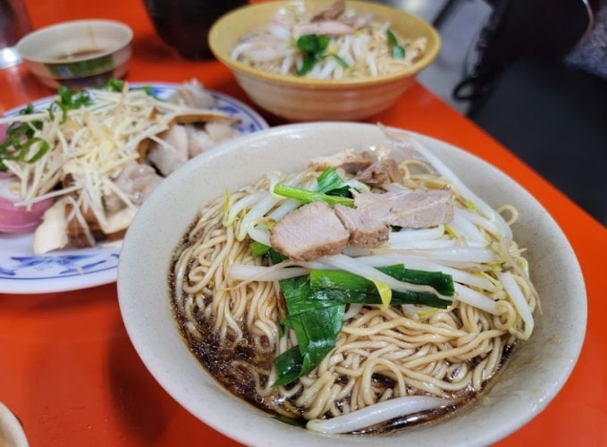 軍校路美食 軍校路美食
