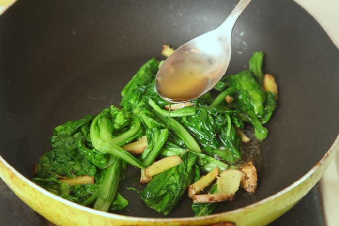 炒茼蒿