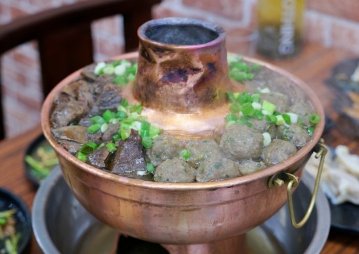 台中炭火牛肉鍋