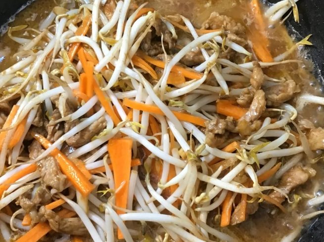 炒豆芽菜 炒豆芽菜