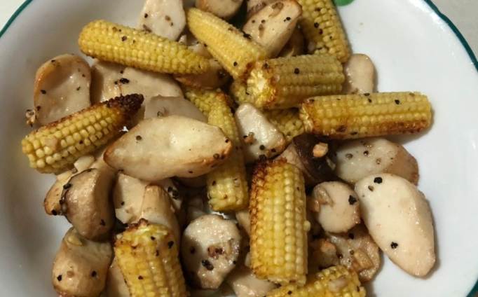 玉米筍炒杏鮑菇 食譜 玉米筍炒杏鮑菇 食譜